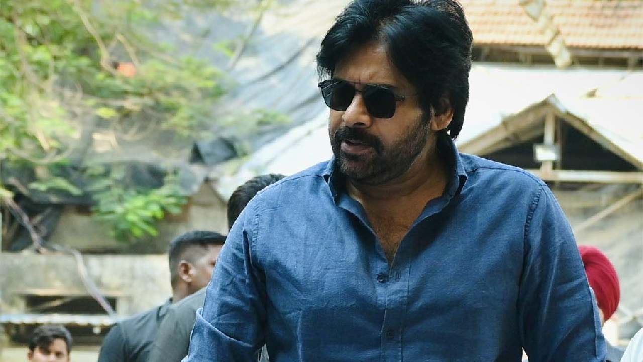 Pawan Kalyan OG : OG మూడో షెడ్యూల్ స్టార్ట్.. పవన్ షెడ్యూల్ గురించి అప్డేట్ ఇచ్చిన మేకర్స్! Pawan Kalyan OG : OG మూడో షెడ్యూల్ స్టార్ట్.. పవన్ షెడ్యూల్ గురించి అప్డేట్ ఇచ్చిన మేకర్స్!
