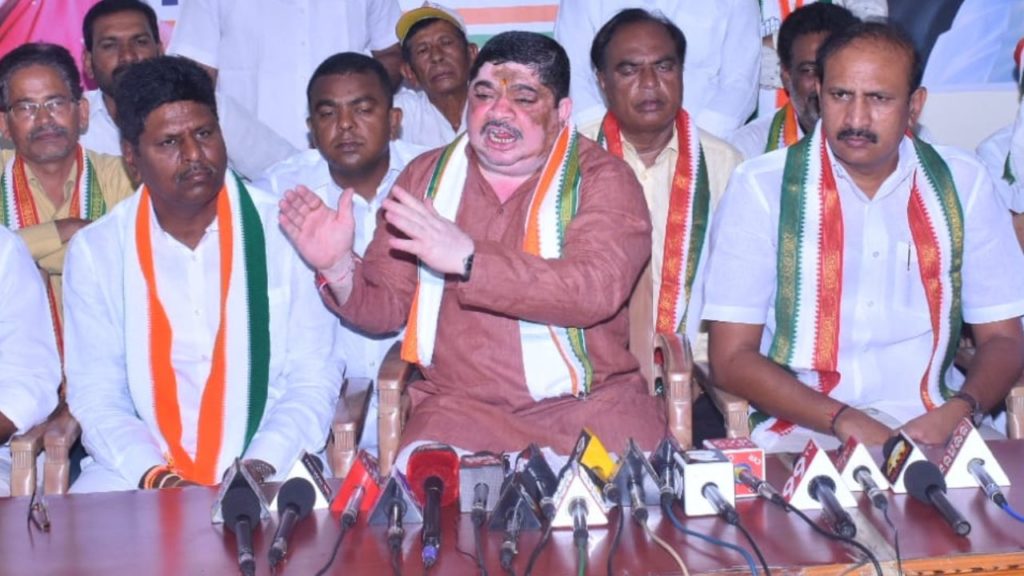 Ponnam Prabakar Reddy