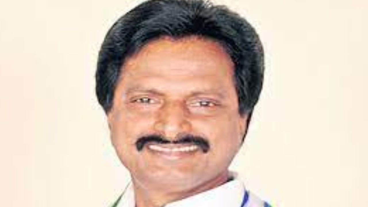 Poonuri Gautham Reddy : హామీలు నెరవేర్చడంలో పేటెంట్ హక్కు కేవలం సీఎం జగన్ కే : పూనూరి గౌతమ్ రెడ్డి Poonuri Gautham Reddy : హామీలు నెరవేర్చడంలో పేటెంట్ హక్కు కేవలం సీఎం జగన్ కే : పూనూరి గౌతమ్ రెడ్డి