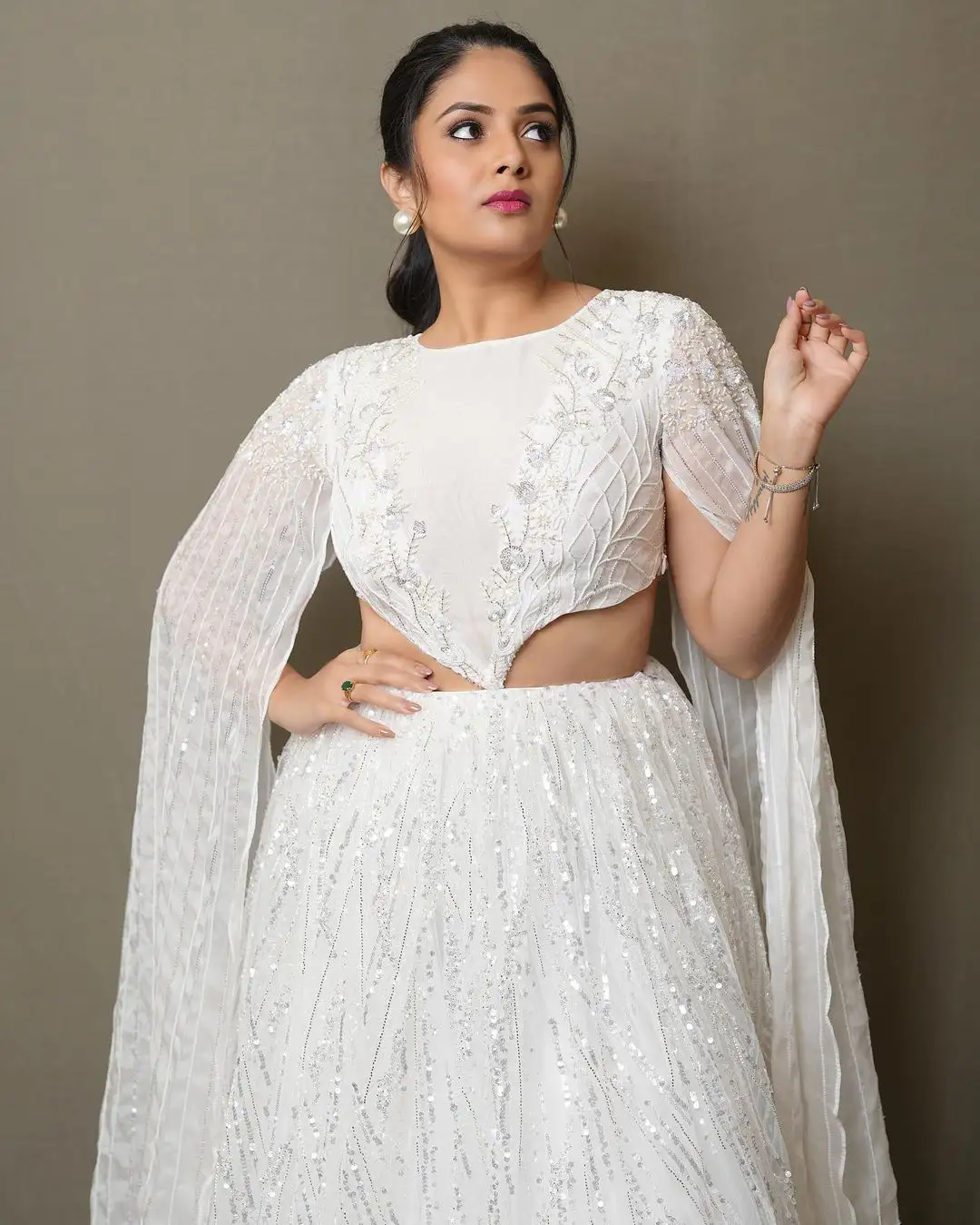 Sreemukhi Gorgeous looks in White Dress