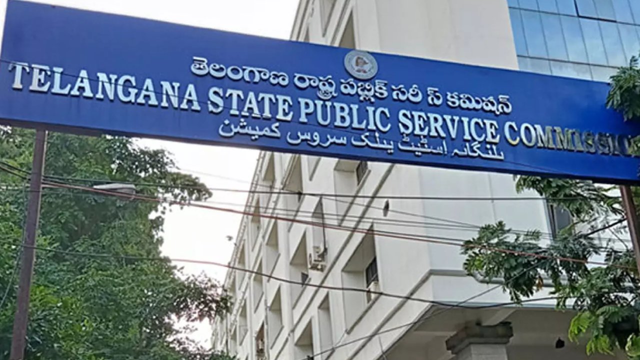 TSPSC Paper Leak: టీఎస్పీఎస్సీ పేపర్ లీక్ కేసులో మరొకరు అరెస్ట్.. TSPSC Paper Leak: టీఎస్పీఎస్సీ పేపర్ లీక్ కేసులో మరొకరు అరెస్ట్..