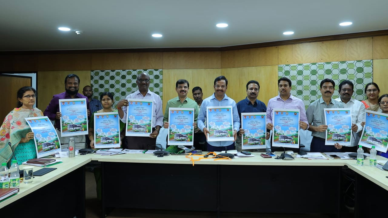 TSRTC: ఆర్టీసీ ప్రయాణికులకు గుడ్ న్యూస్.. 60 కిలోమీటర్ల ప్రయాణం కోసం ‘టి-9 టికెట్’ TSRTC: ఆర్టీసీ ప్రయాణికులకు గుడ్ న్యూస్.. 60 కిలోమీటర్ల ప్రయాణం కోసం ‘టి-9 టికెట్’