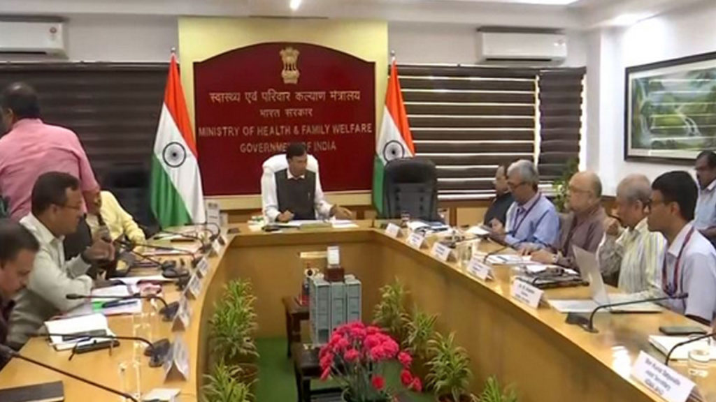 Union Health Minister chairs high level meeting to review preparedness for heatwaves