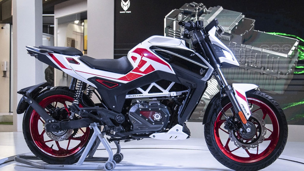 the first geared electric motorbike MATTER AERA to hit 40k pre bookings in a month