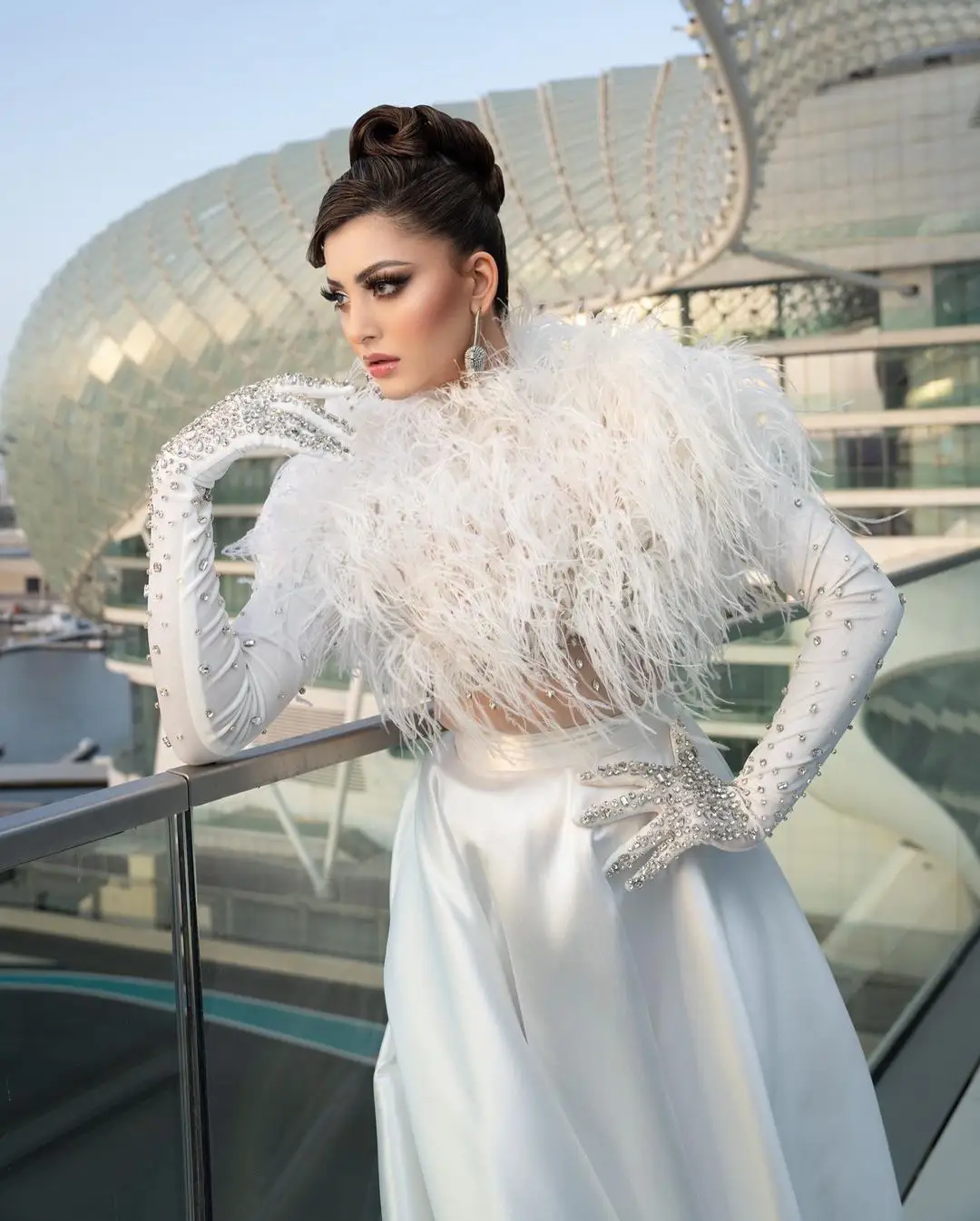 Urvashi Rautela Stunning Looks in White Dress at IIFA Awards Event Dubai 