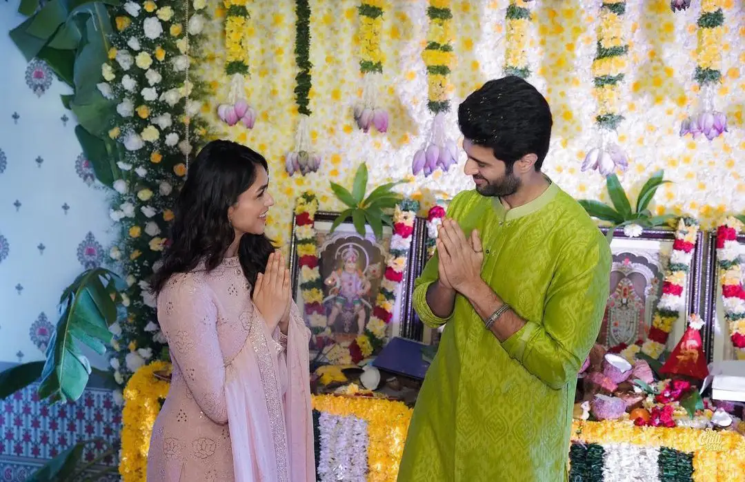 Vijay Devarakonda Mrunal Thakur VD13 Movie opening Pooja Ceremony