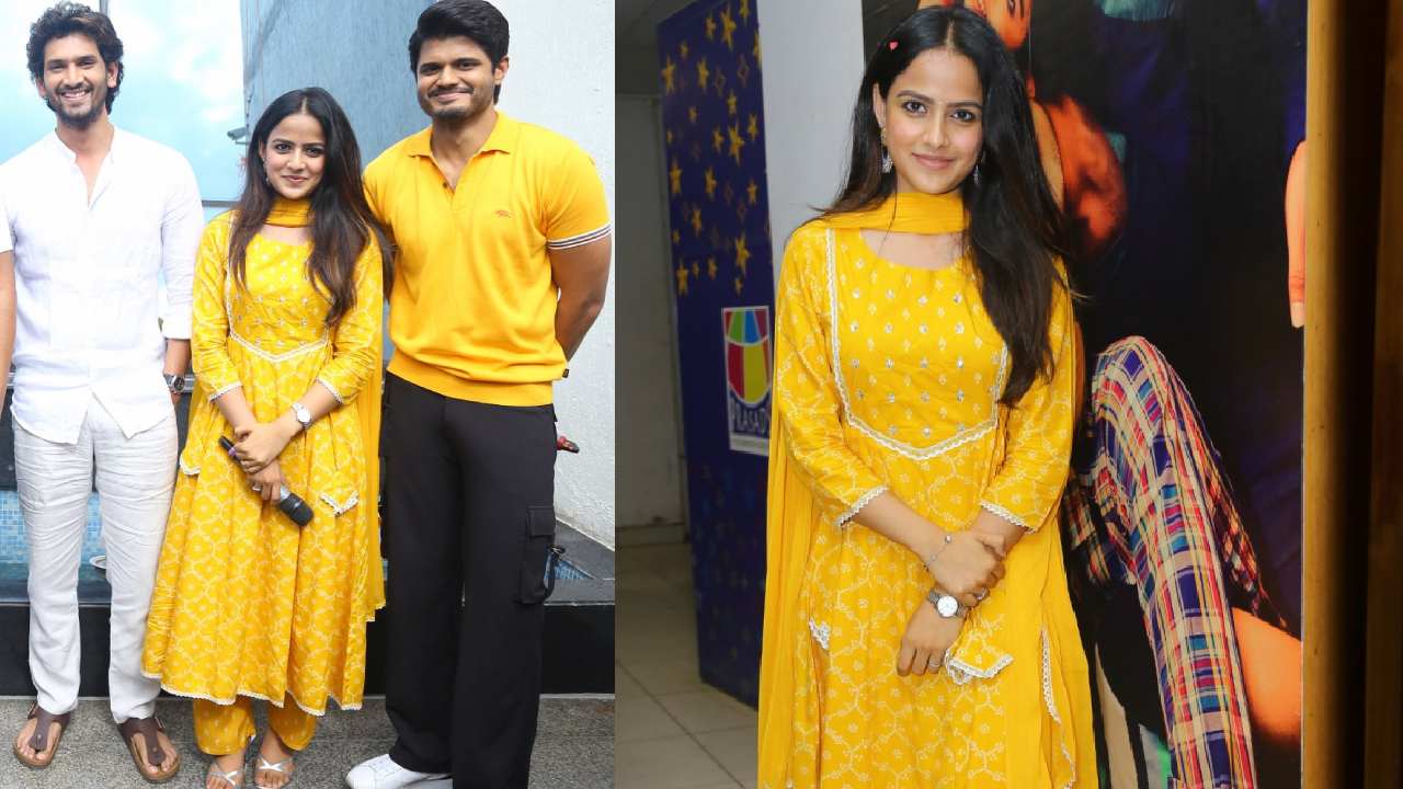 Baby Movie : బేబీ మూవీ రిలీజ్ డేట్ రివీల్ ఈవెంట్ గ్యాలరీ..