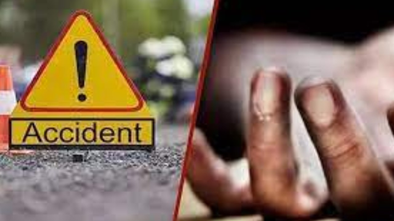 Anantapur Road Accident : ఉద్యోగం కోసం వెళ్తుండగా.. లారీ కింద పడి మహిళ దుర్మరణం Anantapur Road Accident : ఉద్యోగం కోసం వెళ్తుండగా.. లారీ కింద పడి మహిళ దుర్మరణం