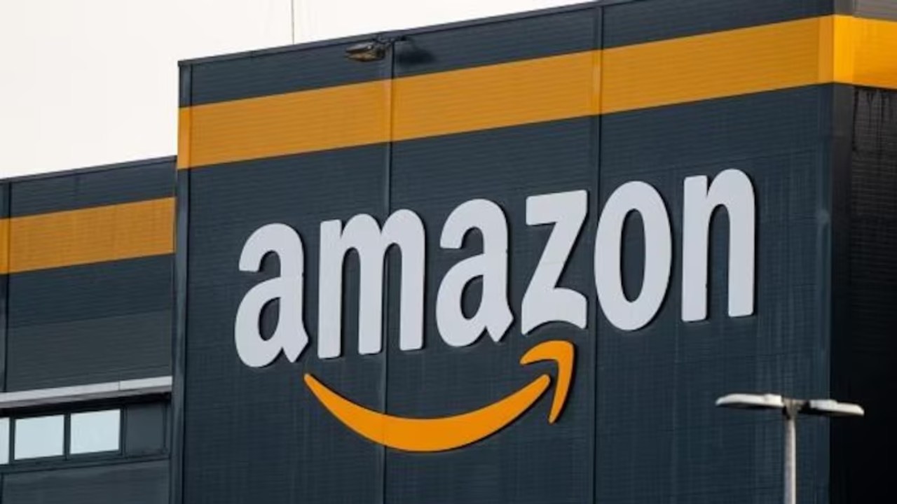 Amazon Prime Day Sale on July 15 _ Top smartphones, Amazon products with big discounts