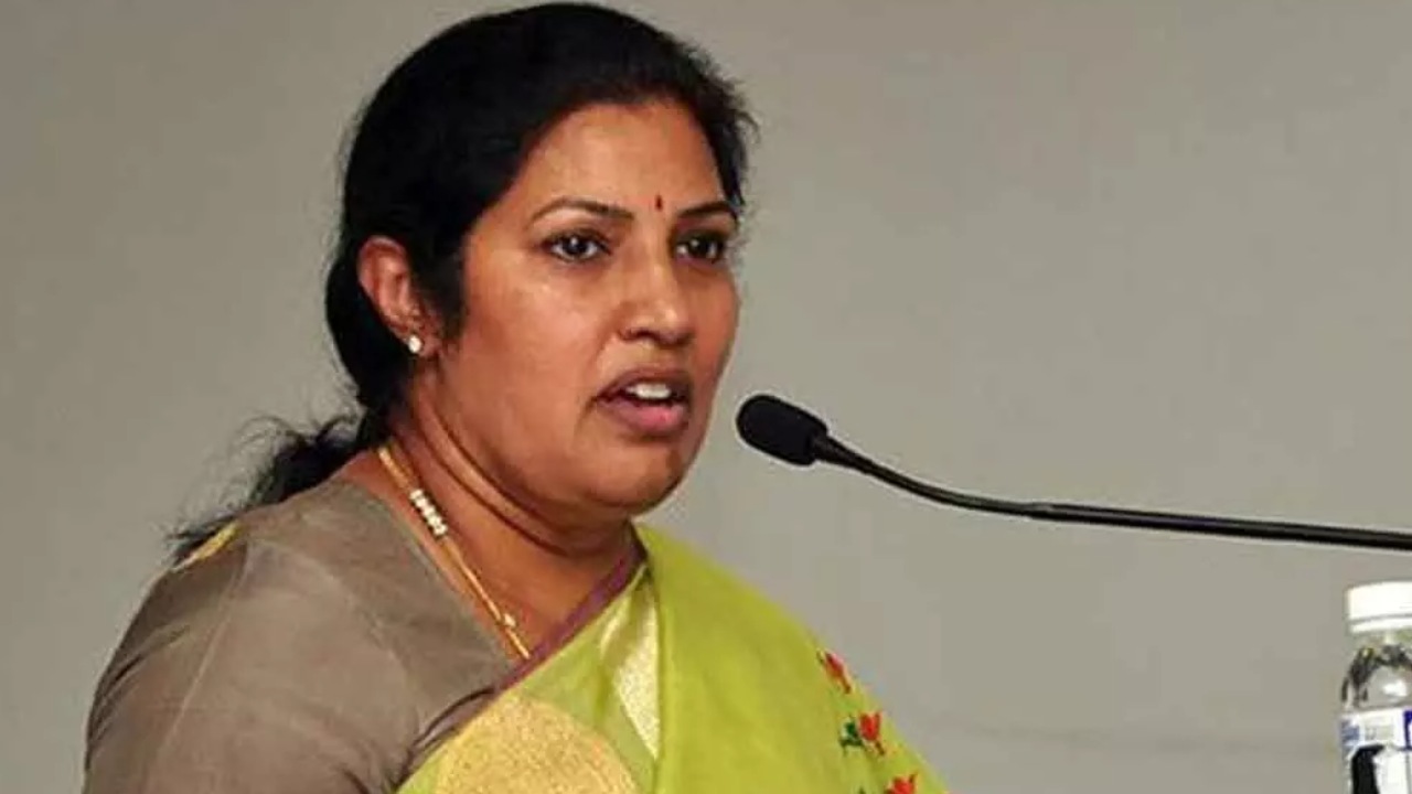 Daggubati Purandeswari : రాయలసీమ డిక్లరేషన్ కు బీజేపీ కట్టుబడి ఉంది : దగ్గుబాటి పురంధేశ్వరి Daggubati Purandeswari : రాయలసీమ డిక్లరేషన్ కు బీజేపీ కట్టుబడి ఉంది : దగ్గుబాటి పురంధేశ్వరి
