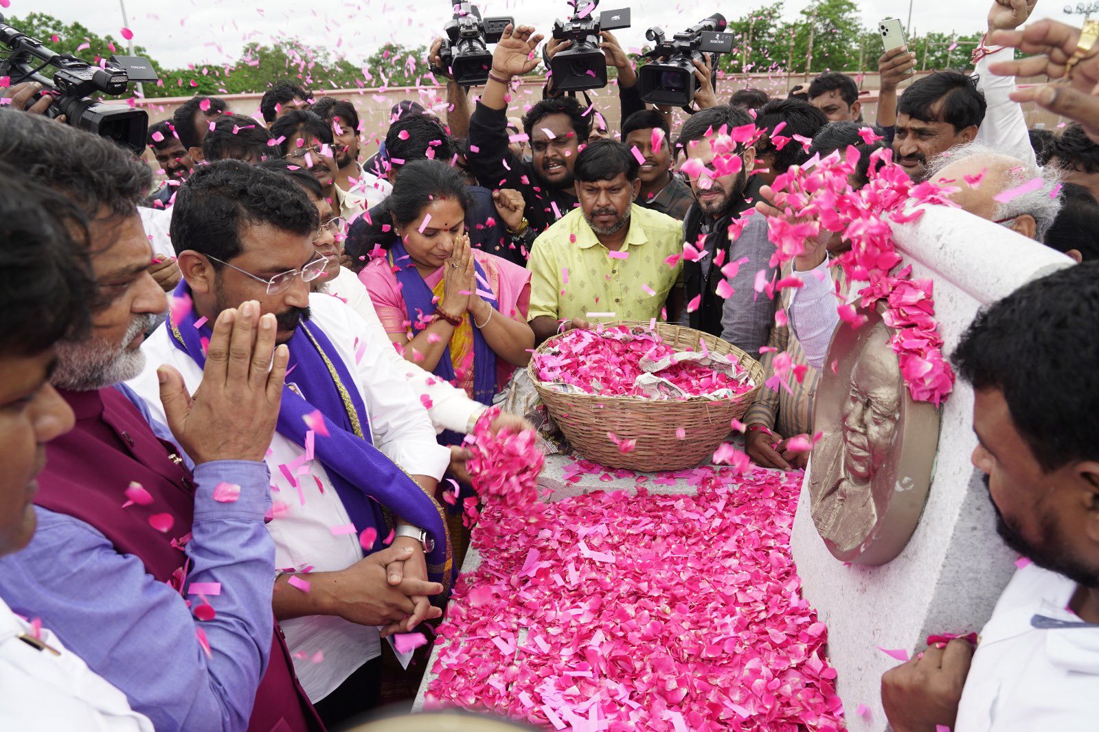  Chandrashekhar Azad, MLC Kavitha 