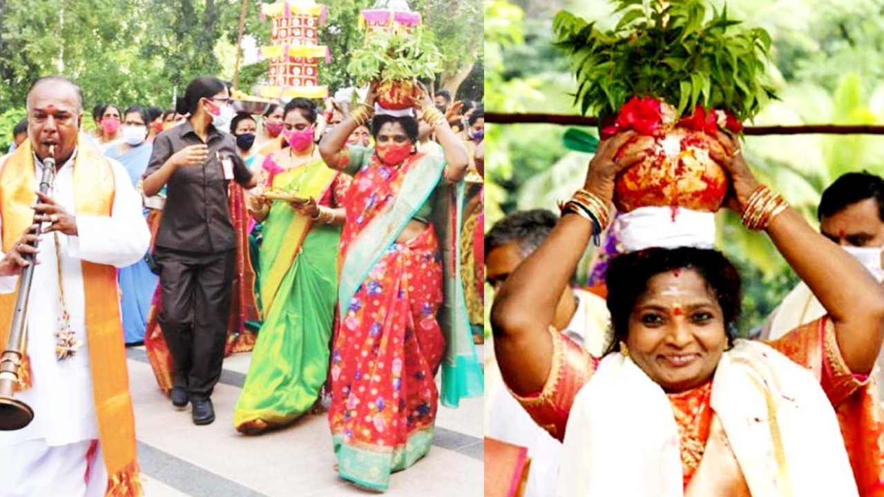 Governor Tamilisai : బోనాలకు ప్రభుత్వం నుంచి నాకు ఎలాంటి ఆహ్వానం అందలేదు : గవర్నర్ Governor Tamilisai : బోనాలకు ప్రభుత్వం నుంచి నాకు ఎలాంటి ఆహ్వానం అందలేదు : గవర్నర్