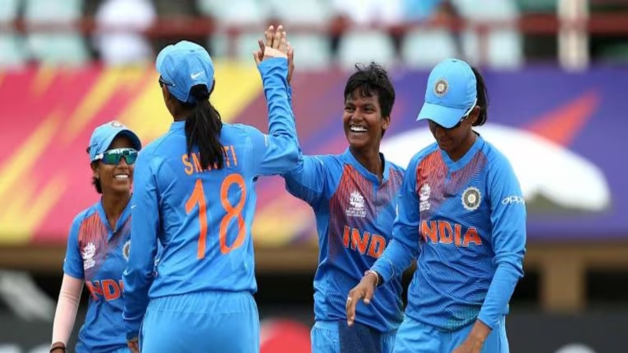 BAN w vs IND w : స్వల్ప లక్ష్యాన్ని కాపాడుకున్న భారత్.. ఉత్కంఠపోరులో బంగ్లా పై విజయం.. ఆఖరి ఓవర్లో మూడు వికెట్లు.. BAN w vs IND w : స్వల్ప లక్ష్యాన్ని కాపాడుకున్న భారత్.. ఉత్కంఠపోరులో బంగ్లా పై విజయం.. ఆఖరి ఓవర్లో మూడు వికెట్లు..