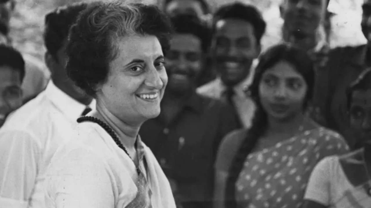 Indira Gandhi: ఇందిరాగాంధీని బతికించేందుకు నాలుగు గంటలు శ్రమించాం.. ఆ సమయంలో ఏం జరిగిందో చెప్పిన ఎయిమ్స్ మాజీ డైరెక్టర్ Indira Gandhi: ఇందిరాగాంధీని బతికించేందుకు నాలుగు గంటలు శ్రమించాం.. ఆ సమయంలో ఏం జరిగిందో చెప్పిన ఎయిమ్స్ మాజీ డైరెక్టర్