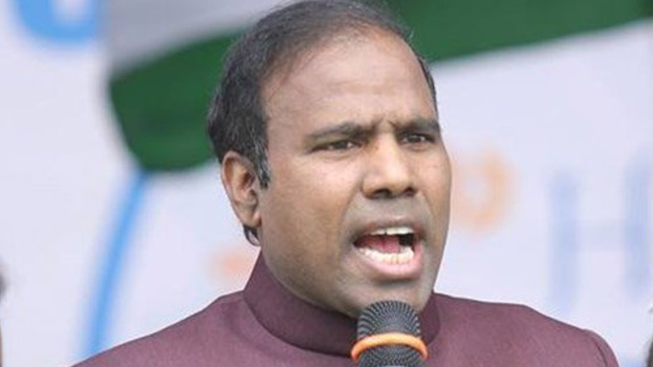 KA Paul : కేసీఆర్ బీజేపీతో గల్లిలో కొట్లాట.. ఢిల్లీలో దోస్తీ : కేఏ పాల్ KA Paul : కేసీఆర్ బీజేపీతో గల్లిలో కొట్లాట.. ఢిల్లీలో దోస్తీ : కేఏ పాల్