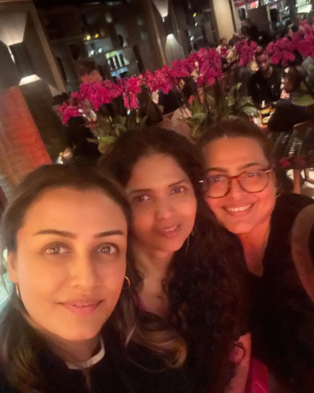 Mahesh Babu Enjoying with Family in London