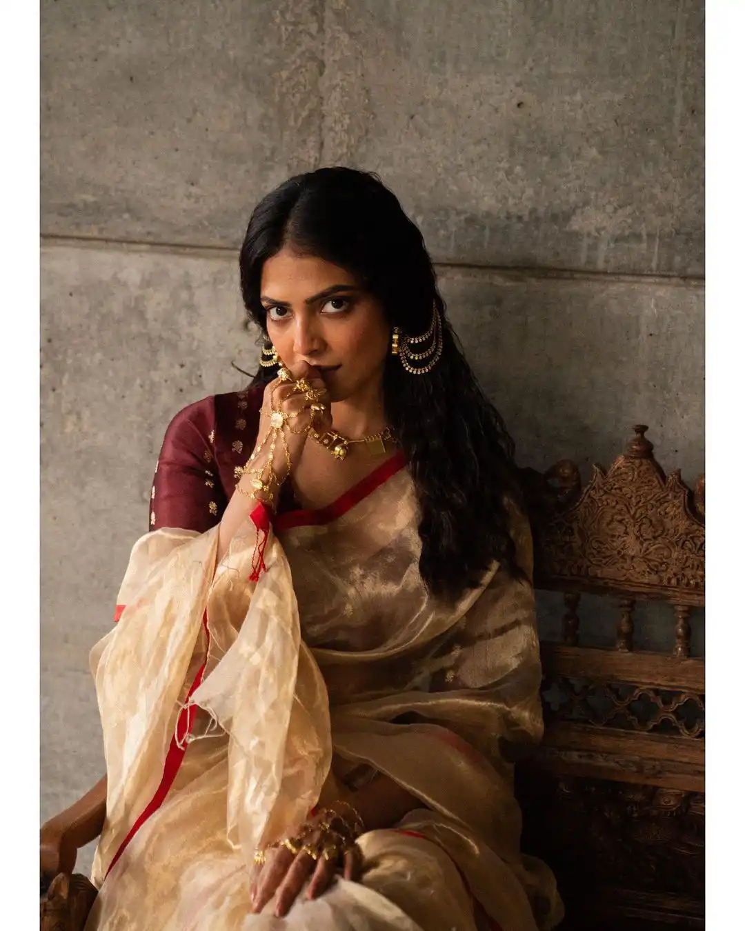 Malavika Mohanan Shines in Saree