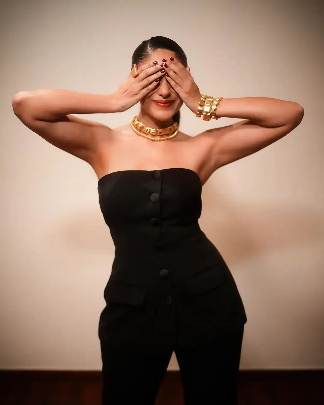 Mrunal Thakur Sizzling Looks in Black Dress