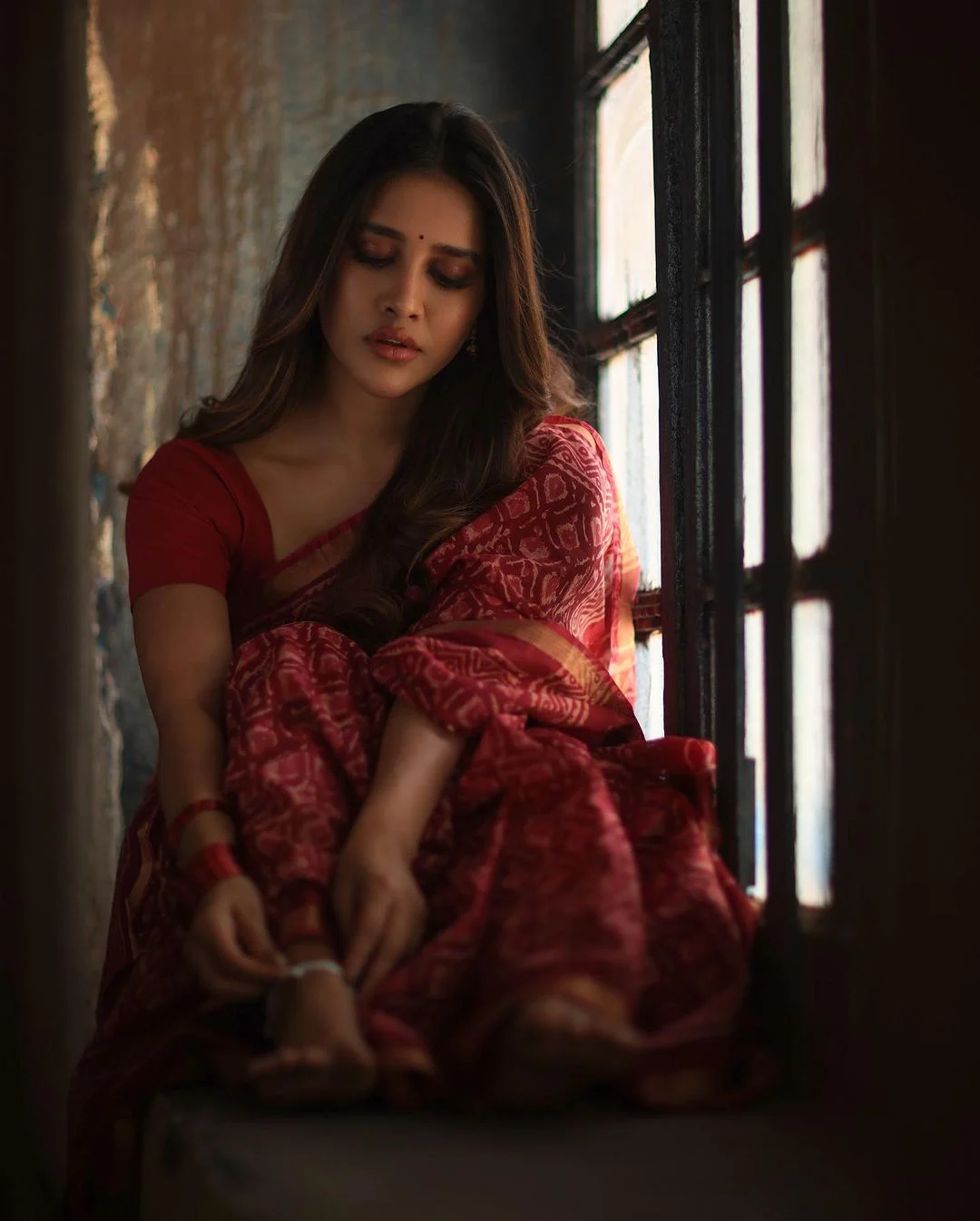 Nabha Natesh Latest Saree Photoshoot pics gone viral