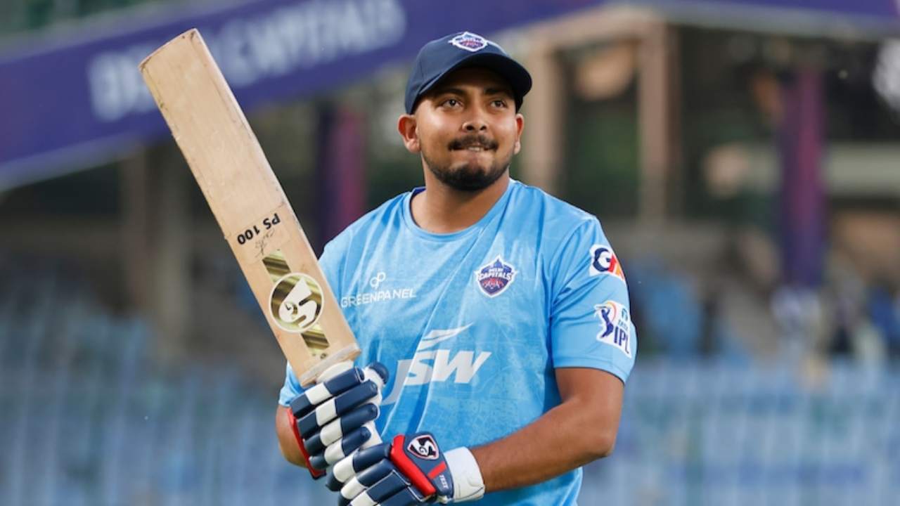 Prithvi Shaw : టీమ్ఇండియాలో చోటు దక్కకపోవడంతో.. పృథ్వీ షా కీలక నిర్ణయం..! Prithvi Shaw : టీమ్ఇండియాలో చోటు దక్కకపోవడంతో.. పృథ్వీ షా కీలక నిర్ణయం..!