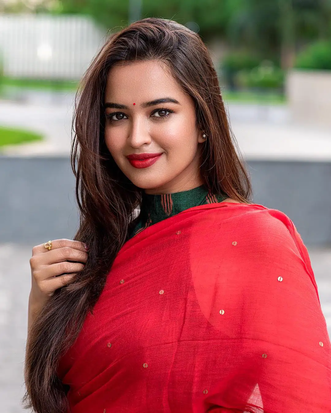Pujita Ponnada Spicy Photo Shoot in Red Saree