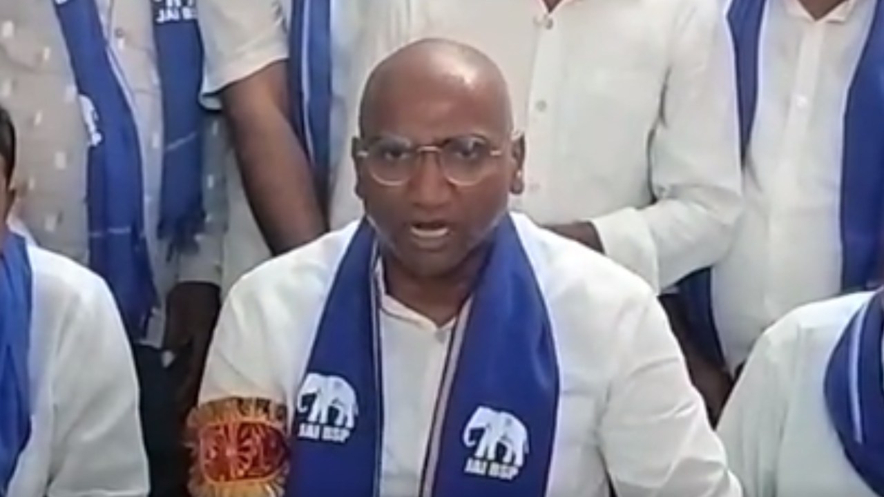 RS Praveen Kumar : సిర్పూర్ నుండి నేను ఎమ్మెల్యేగా పోటీ చేస్తా : ఆర్ఎస్. ప్రవీణ్ కుమార్ RS Praveen Kumar : సిర్పూర్ నుండి నేను ఎమ్మెల్యేగా పోటీ చేస్తా : ఆర్ఎస్. ప్రవీణ్ కుమార్