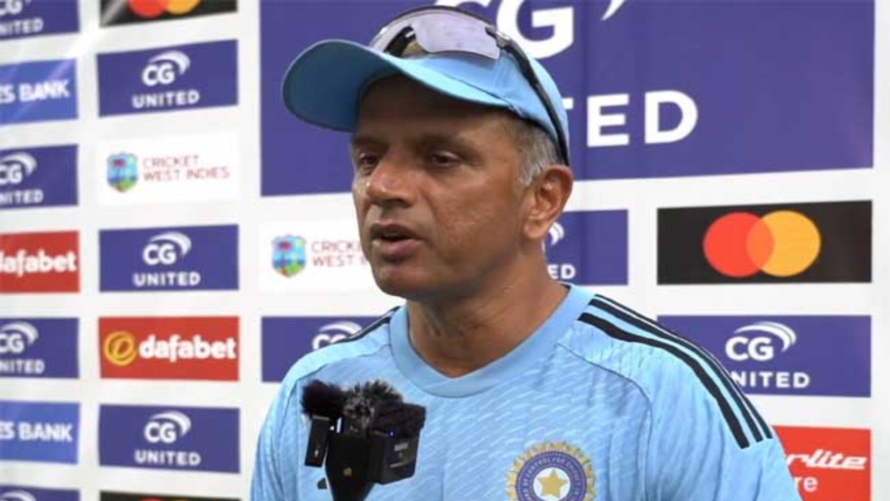 Rahul Dravid : కోహ్లి, రోహిత్లను ఆడించకపోవడానికి కారణమదే.. మా లక్ష్యం ఏంటంటే..? రాహుల్ ద్రవిడ్ Rahul Dravid : కోహ్లి, రోహిత్లను ఆడించకపోవడానికి కారణమదే.. మా లక్ష్యం ఏంటంటే..? రాహుల్ ద్రవిడ్