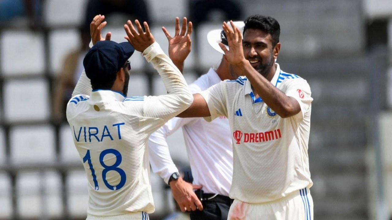 IND vs WI : అదరగొట్టిన అశ్విన్.. ఆ విషయంలో మనం తప్పు చేశామా..?.. ఆకాశ్ చోప్రా ఆసక్తికర వ్యాఖ్యలు IND vs WI : అదరగొట్టిన అశ్విన్.. ఆ విషయంలో మనం తప్పు చేశామా..?.. ఆకాశ్ చోప్రా ఆసక్తికర వ్యాఖ్యలు