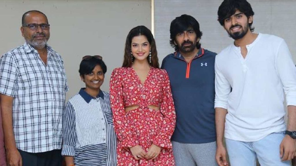 Raviteja launch his brother son as hero with mr idiot movie