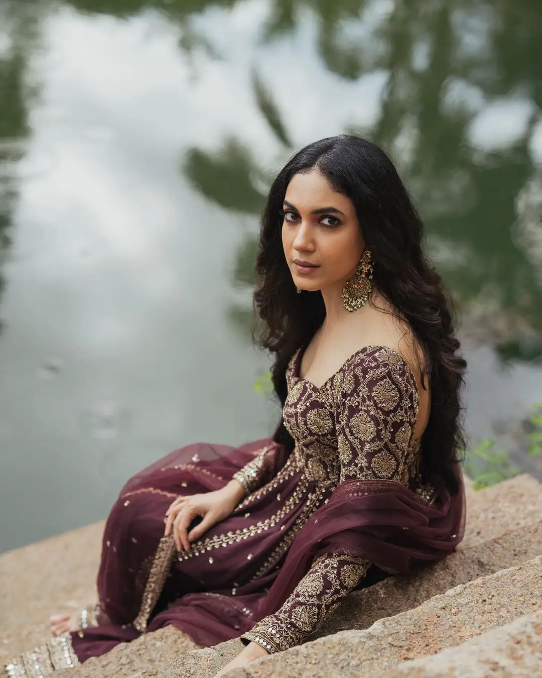 Ritu Varma Gorgeous Looks in Traditional Dress