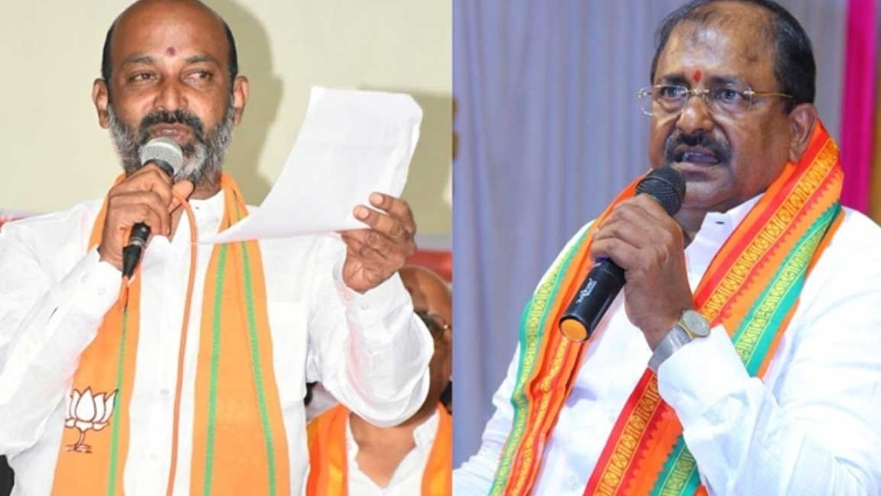BJP Party: బండి సంజయ్, సోము వీర్రాజులకు కీలక పదవులు.. తెలంగాణ నుంచి కేంద్ర కేబినెట్లోకి వెళ్లేదెవరు? BJP Party: బండి సంజయ్, సోము వీర్రాజులకు కీలక పదవులు.. తెలంగాణ నుంచి కేంద్ర కేబినెట్లోకి వెళ్లేదెవరు?