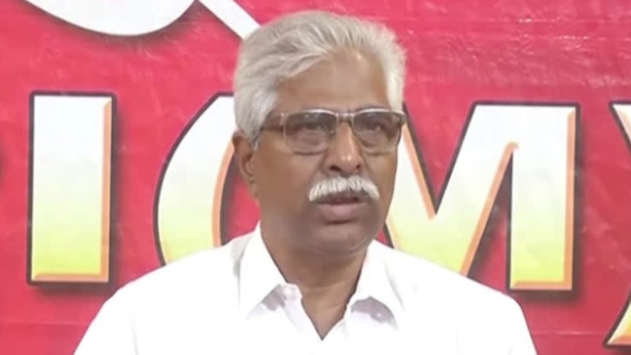 CPM Srinivasa Rao : పోలవరం నిర్వాసితుల పునరావాసం బాధ్యత కేంద్రానిదే : శ్రీనివాసరావు CPM Srinivasa Rao : పోలవరం నిర్వాసితుల పునరావాసం బాధ్యత కేంద్రానిదే : శ్రీనివాసరావు