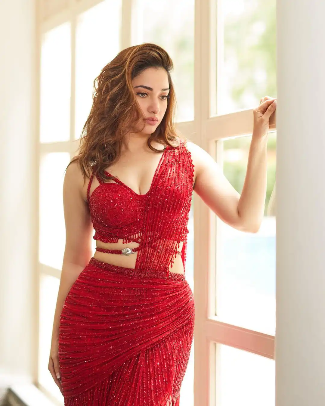 Tamannaah Bhatia Stunning looks in Red Saree