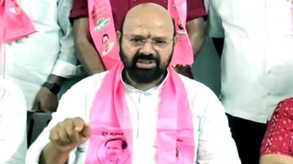 MLA Muthireddy Yadagiri Reddy was emotional over the behavior of daughter and son in law