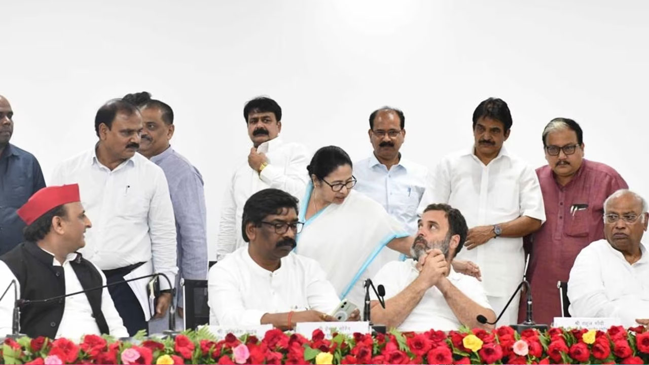 United Progressive Alliance: యూపీఏ పేరు మారబోతోందా? బెంగళూరు విపక్షాల మీటింగు నేపథ్యంలో ఆసక్తికర విషయం United Progressive Alliance: యూపీఏ పేరు మారబోతోందా? బెంగళూరు విపక్షాల మీటింగు నేపథ్యంలో ఆసక్తికర విషయం