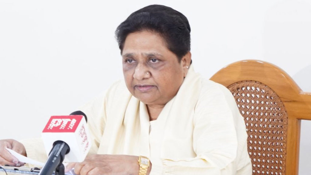 mayawati takes big dig on INDIA says congress forming alliance with casteist parties