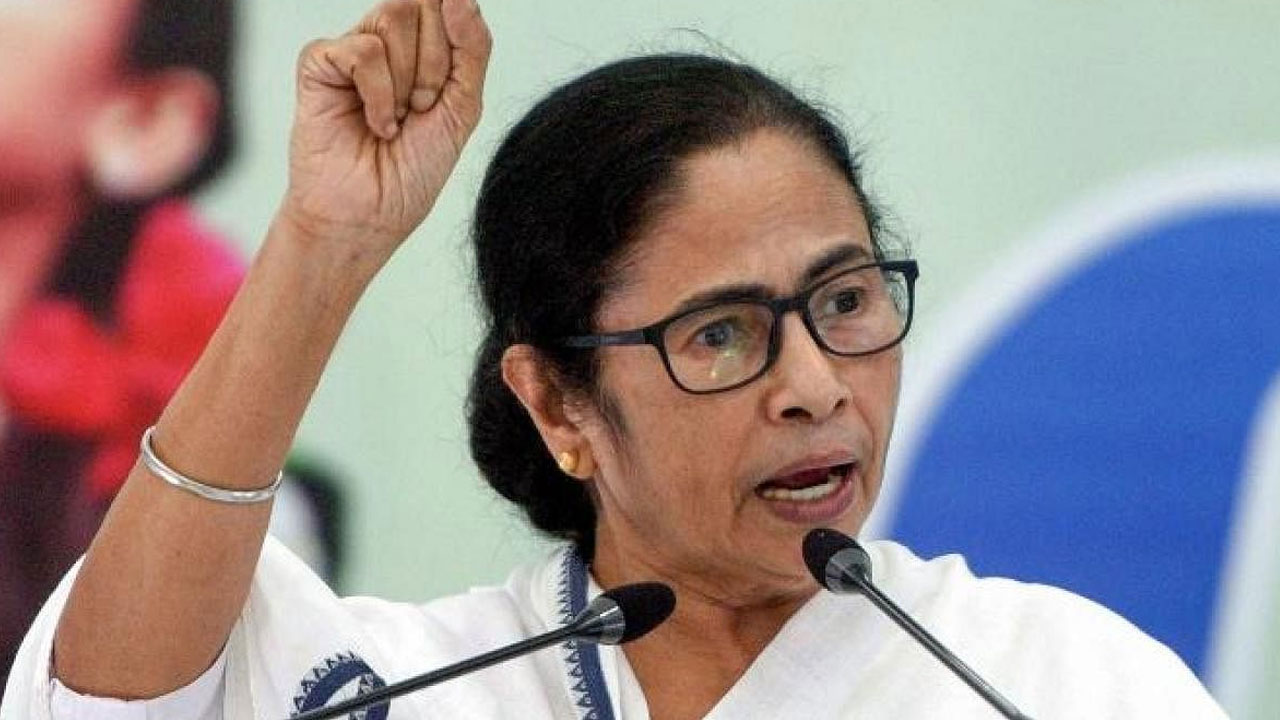 Mamata Banerjee: నాకు సమాచారం అందింది.. ఎన్నికల ముందు బీజేపీ ఈ పని చేయనుంది: అసెంబ్లీలో మమతా బెనర్జీ Mamata Banerjee: నాకు సమాచారం అందింది.. ఎన్నికల ముందు బీజేపీ ఈ పని చేయనుంది: అసెంబ్లీలో మమతా బెనర్జీ