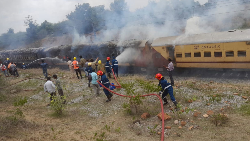 Falaknama Express left for Secunderabad leaving the burnt coaches