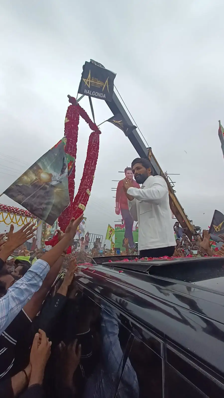 Allu Arjun at Nalgonda for Kancharla Conventions Opening Ceremony