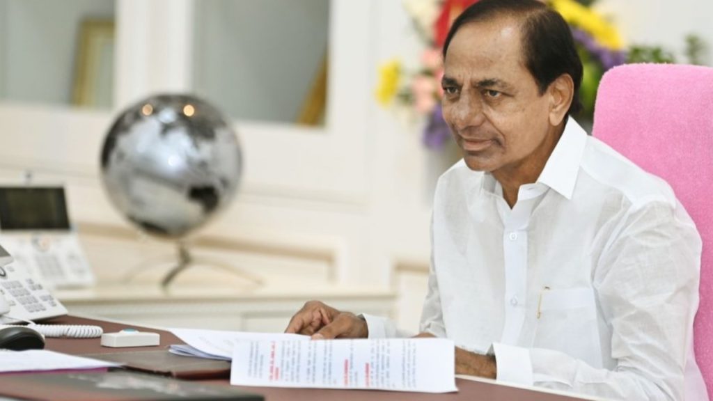 CM KCR