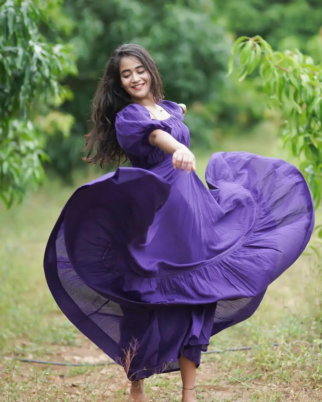 Deepthi Sunaina enjoying Nature