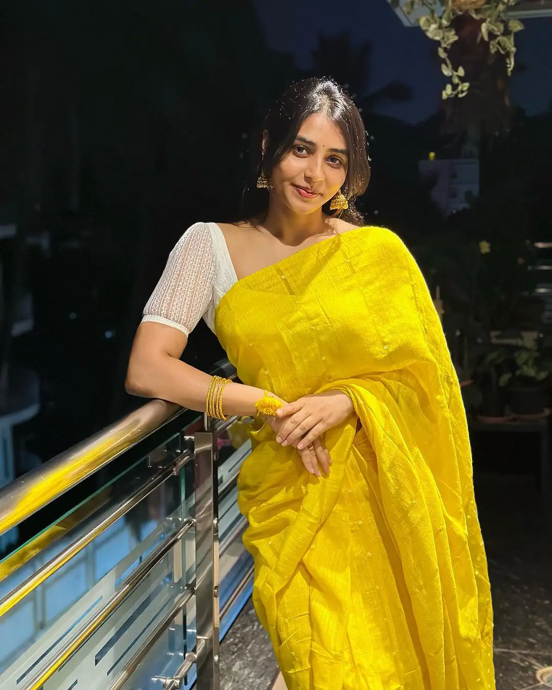 Kannada Actress Sapthami Gowda Photos in Yellow Saree gone viral