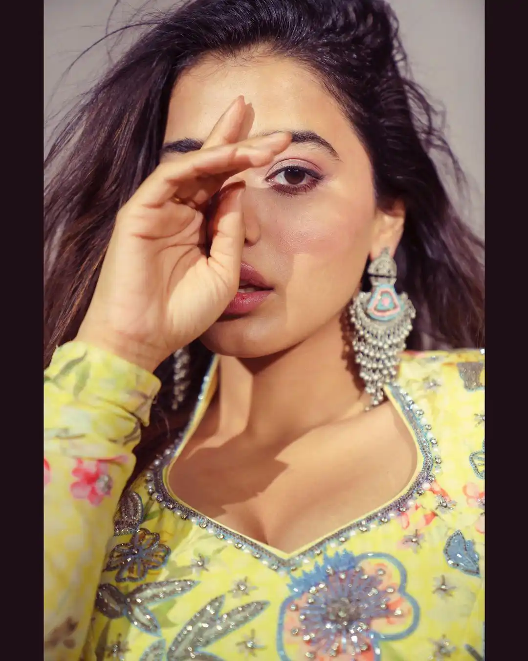 Ketika Sharma Stunning looks in Yellow Dress
