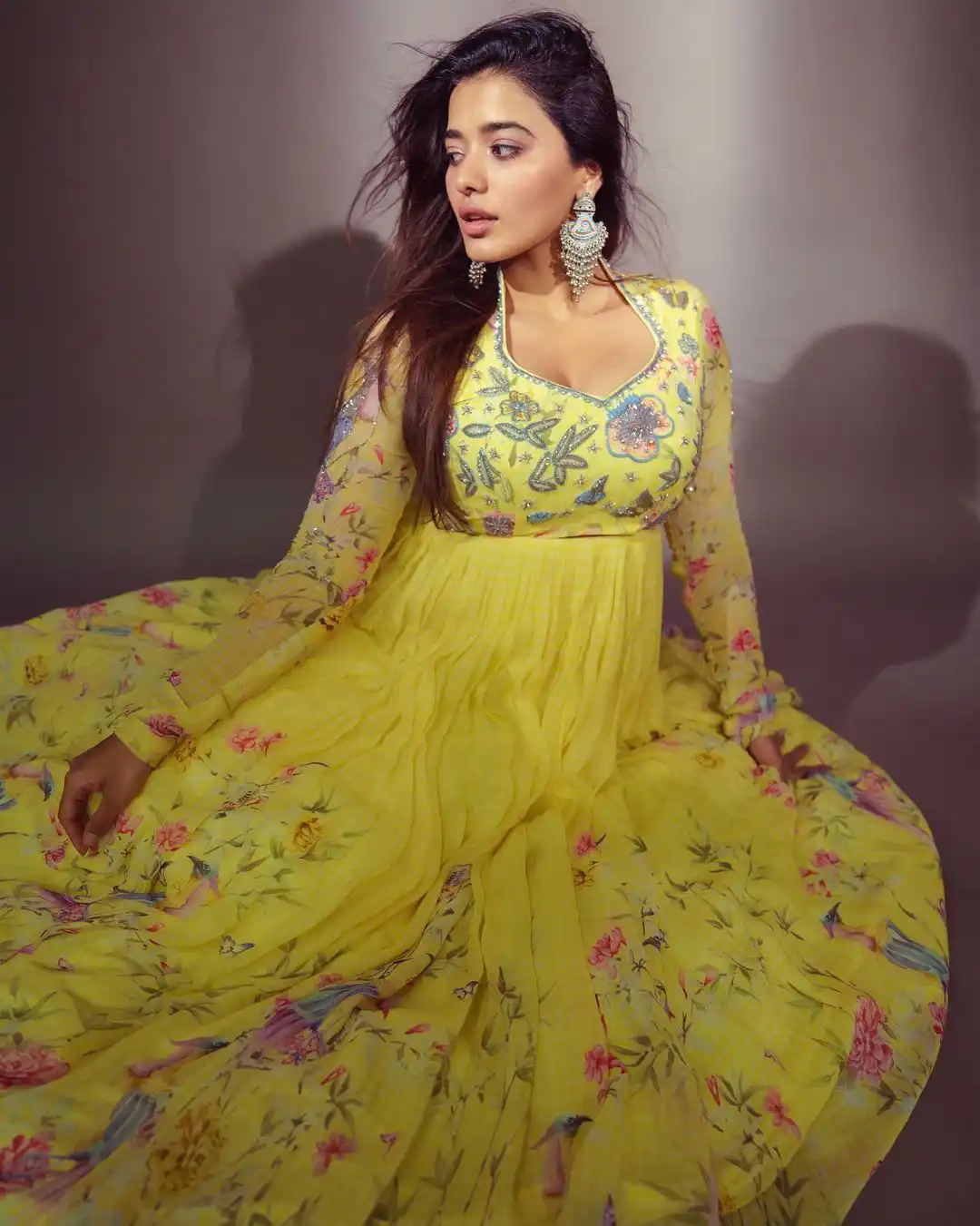 Ketika Sharma Stunning looks in Yellow Dress