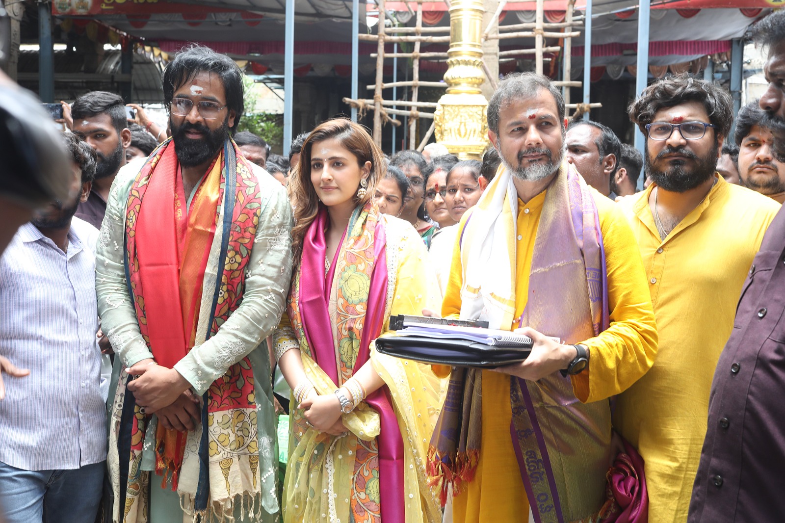 Manchu Vishnu starts Bhakta Kannappa movie Nupur Sanon heroine 