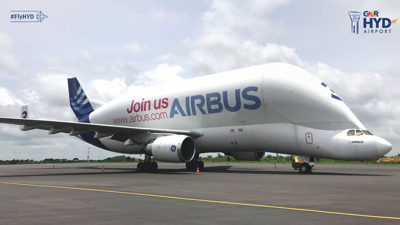 Airbus Beluga: హైదరాబాద్ ఎయిర్పోర్టులో.. ఆకాశపు తిమింగలం Airbus Beluga: హైదరాబాద్ ఎయిర్పోర్టులో.. ఆకాశపు తిమింగలం