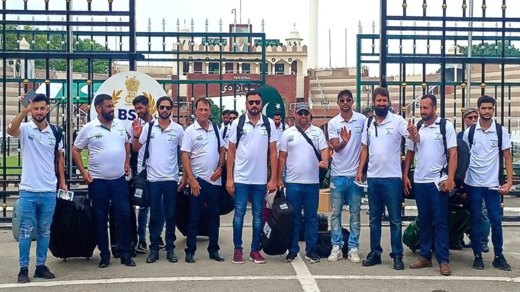 Pakistan hockey team arrives India