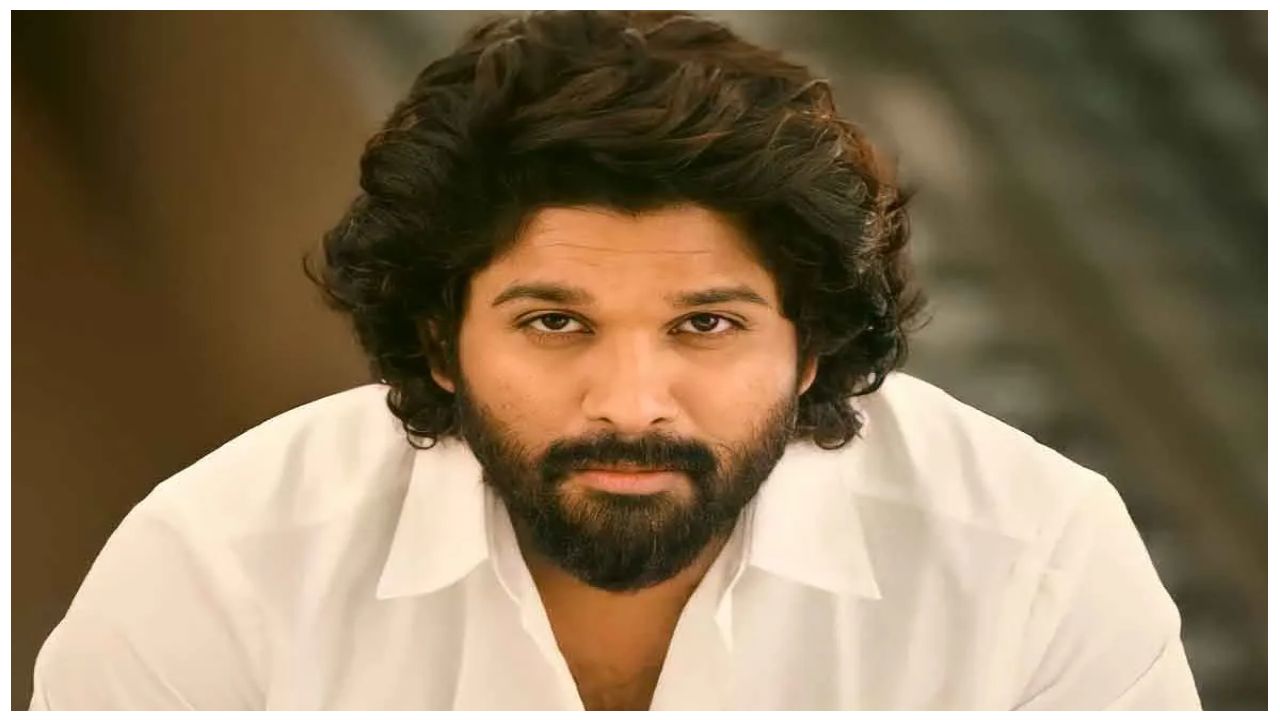 Allu Arjun : ఈ విషయంలో కూడా అల్లు అర్జున్ మొదటివాడట.. అది ఏంటో తెలుసా..? Allu Arjun : ఈ విషయంలో కూడా అల్లు అర్జున్ మొదటివాడట.. అది ఏంటో తెలుసా..?