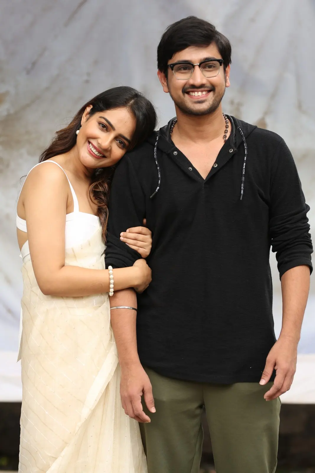 Raj Tarun Malvi Malhotra Photos at Thiragabadara Saami movie Pressmeet