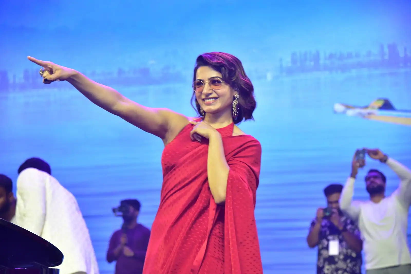 Samantha Shines in Red Saree at Kushi Musical Concert Event